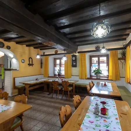 Inn Altes Hammerherrenhaus