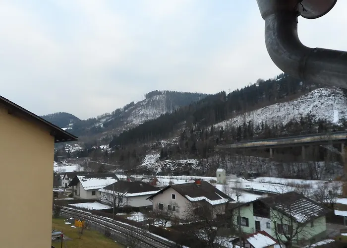 Altes Hammerherrenhaus 3*